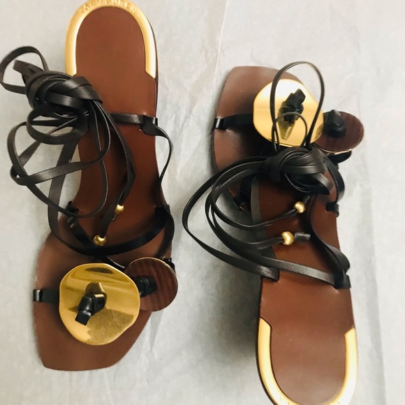 TORY BURCH WOMEN STRAPY SANDALS. CLASSY DESIGN FOR FASHION & QUALITY. SIZE 6 - Picture 5 of 10